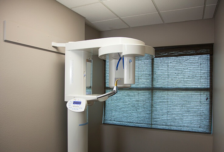 3D CT panoramic dental X-ray machine